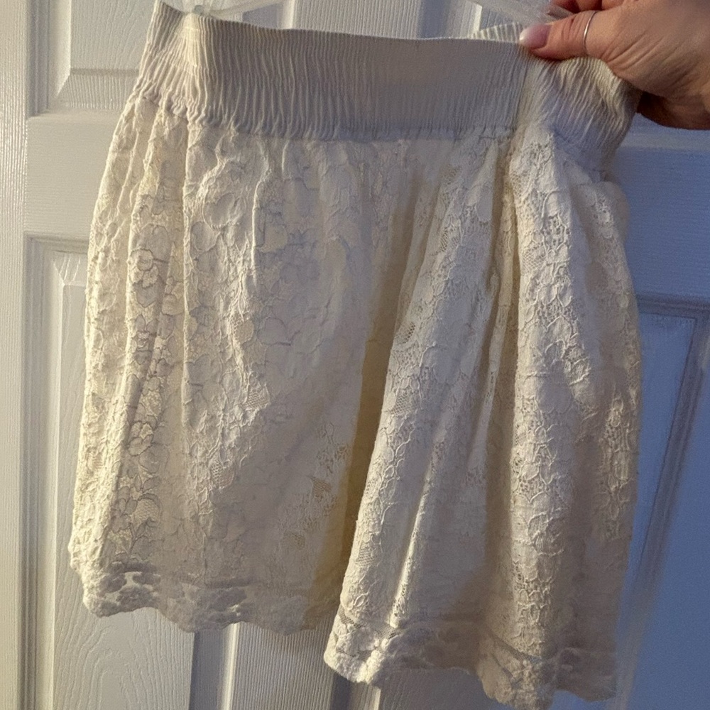 Ardene Lace Skirt size XL